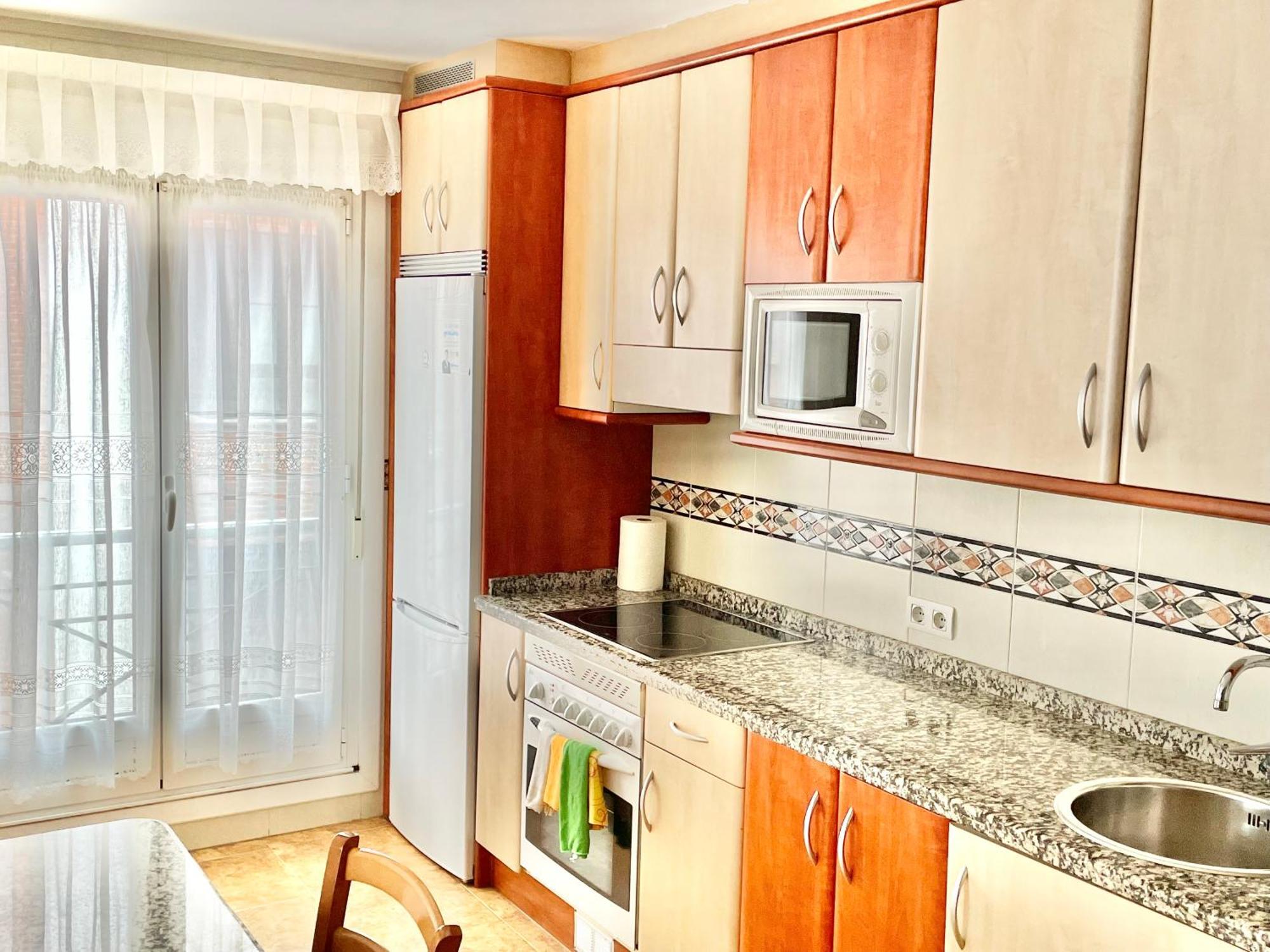 Casa Lur Wifi Y Parking Privado Incluido Appartement Gijón Buitenkant foto