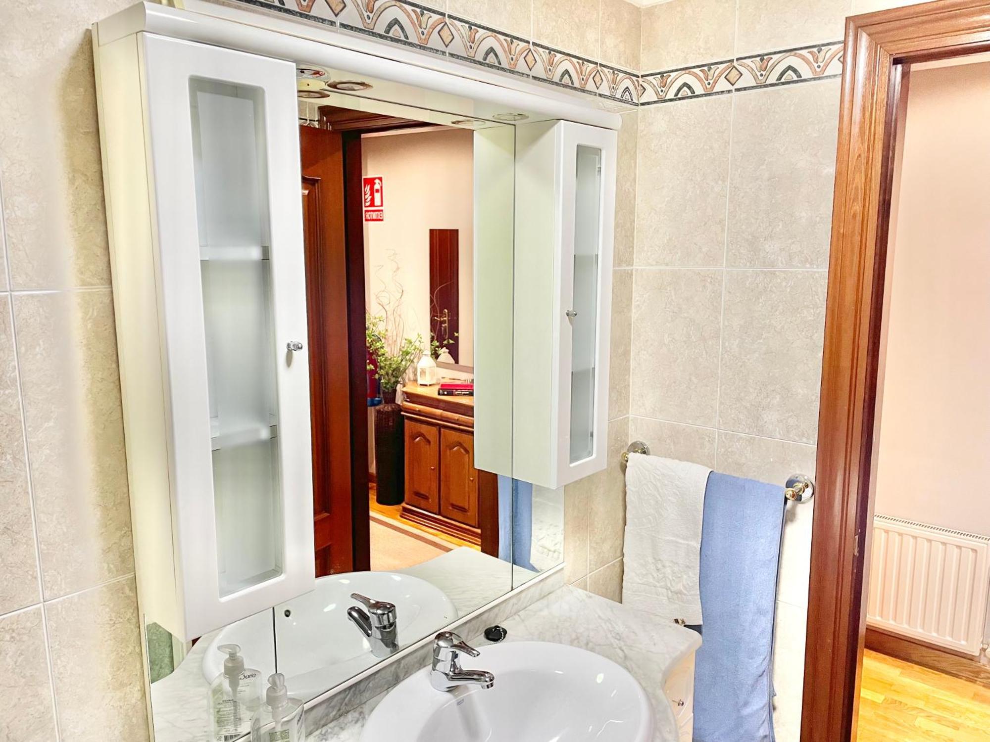 Casa Lur Wifi Y Parking Privado Incluido Appartement Gijón Buitenkant foto